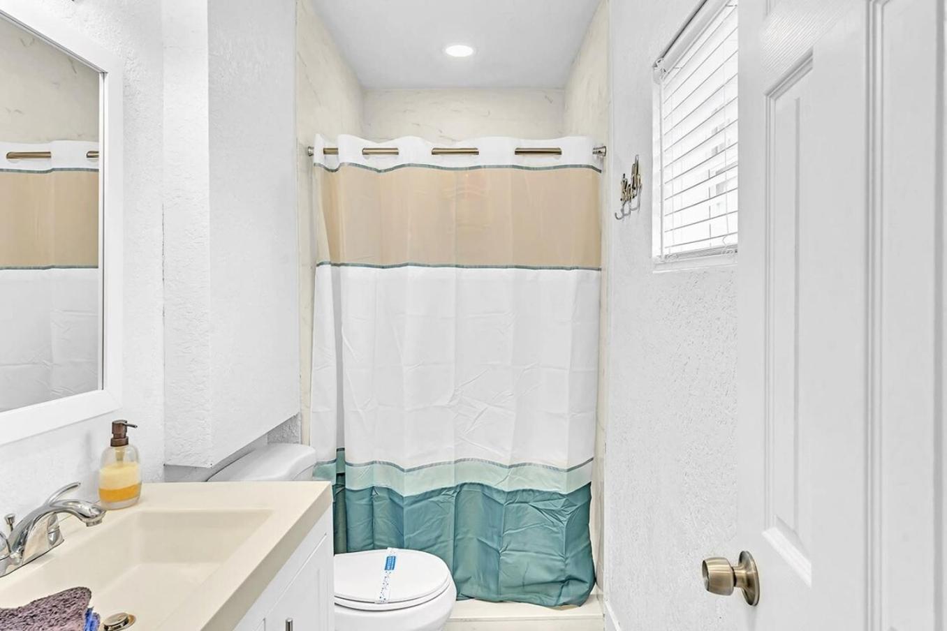 Boutique One Bdrm Close To Aventura Mall & Beach Hallandale Beach Exteriör bild